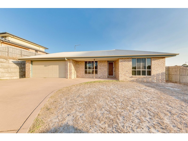 6 Moondarra Court, Clinton QLD 4680