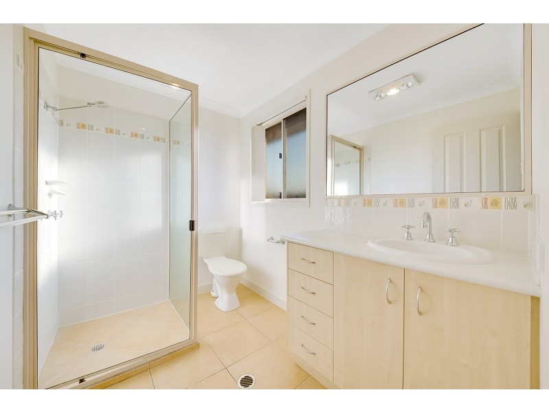 6 Moondarra Court, Clinton QLD 4680