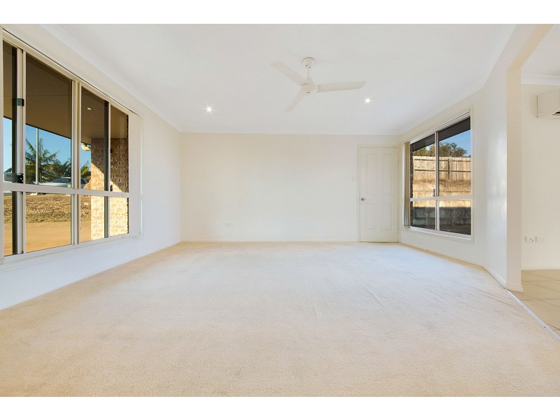 6 Moondarra Court, Clinton QLD 4680