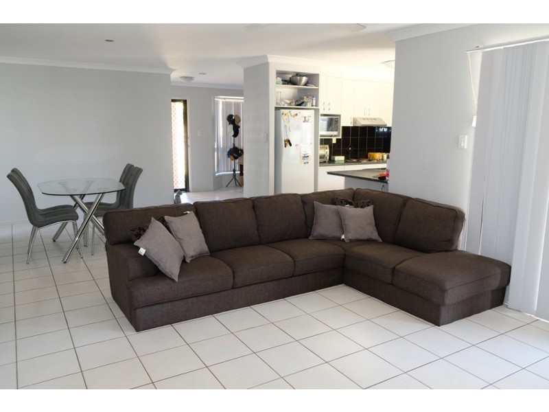 54 Col Brown Avenue, Clinton QLD 4680