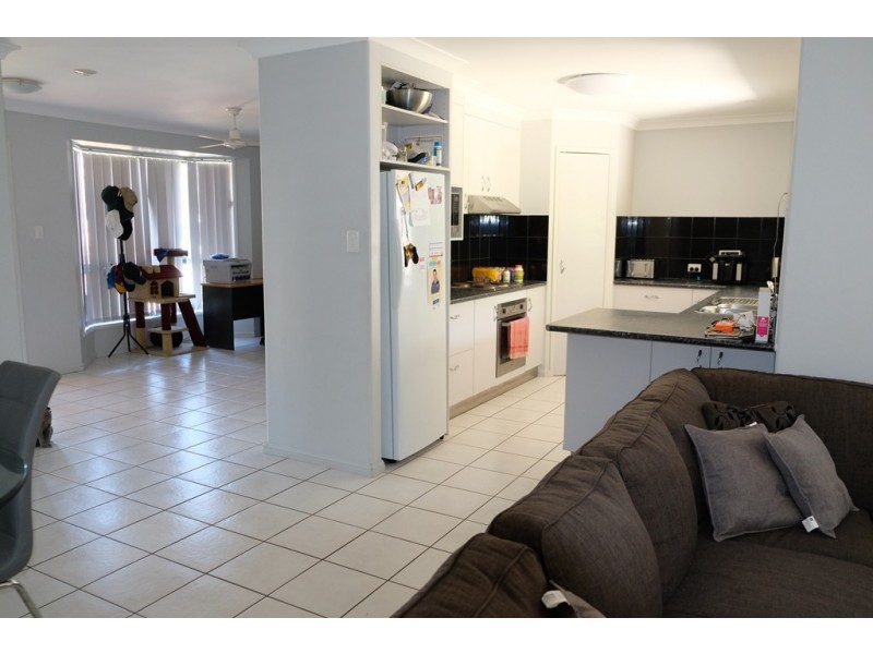 54 Col Brown Avenue, Clinton QLD 4680