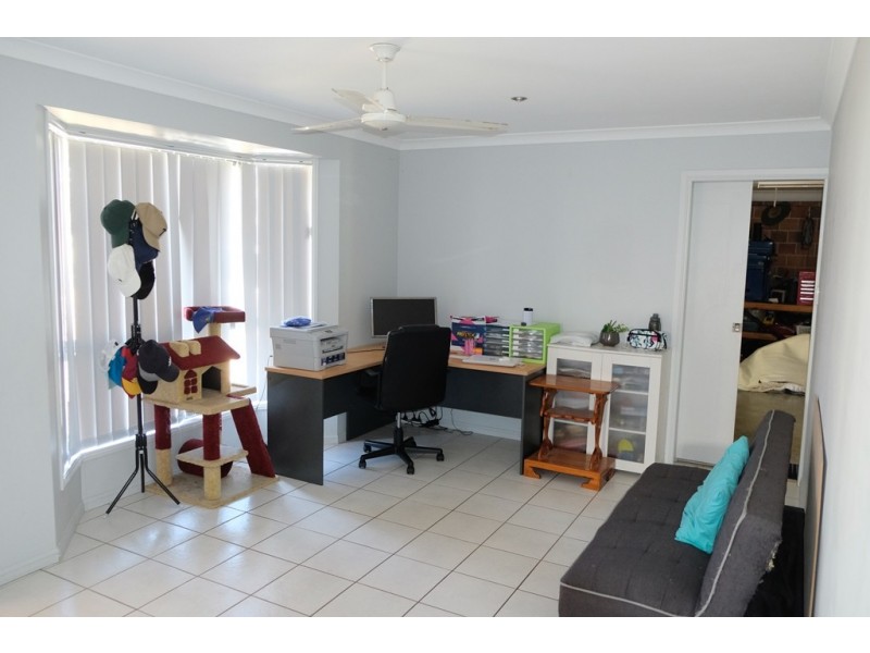 54 Col Brown Avenue, Clinton QLD 4680