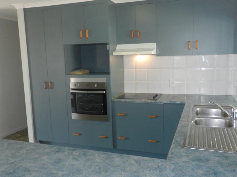 12 Ceri Court, New Auckland QLD 4680