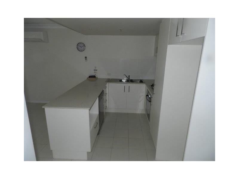 15/26 Flinders Street, West Gladstone QLD 4680