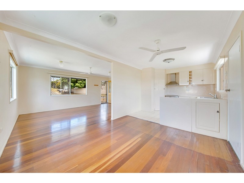 18 Schafer Street, Clinton QLD 4680