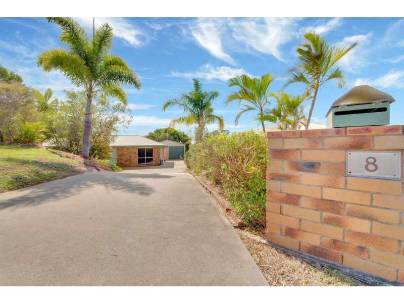 8 Kerry Court, New Auckland QLD 4680