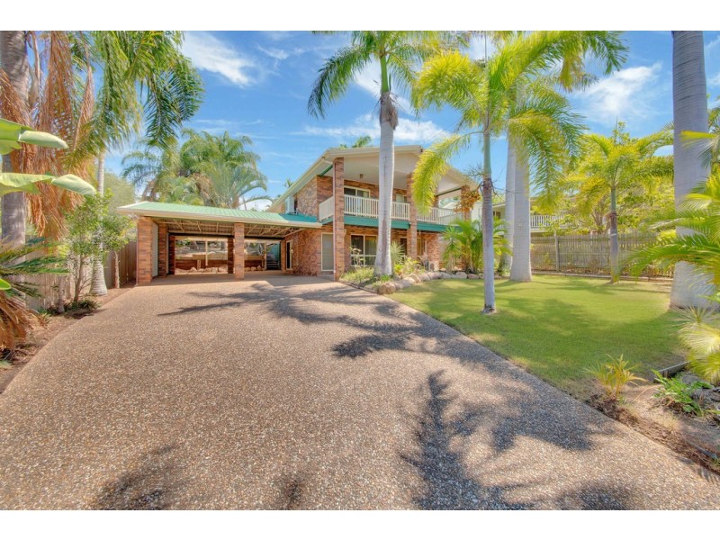 9 Fairway Avenue, Clinton QLD 4680