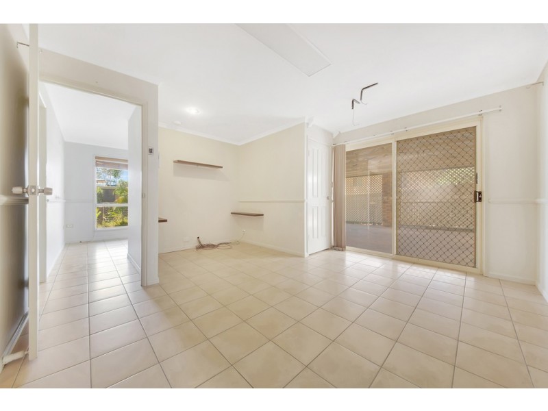 9 Fairway Avenue, Clinton QLD 4680