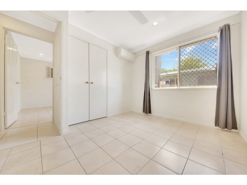 9 Fairway Avenue, Clinton QLD 4680