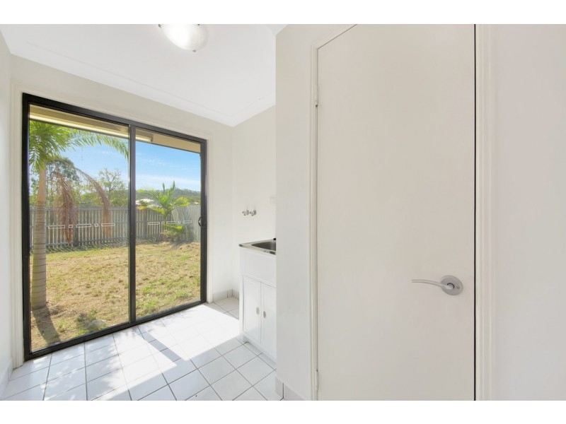 32 Dean Street, Glen Eden QLD 4680