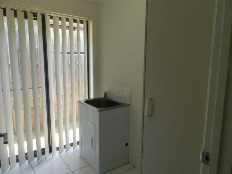 12 SEAGULL BOULEVARD, Kirkwood QLD 4680