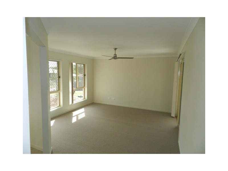 3 Blaxland Court, Glen Eden QLD 4680