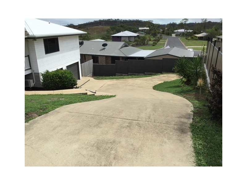 4 MINGARA CRESCENT, Calliope QLD 4680