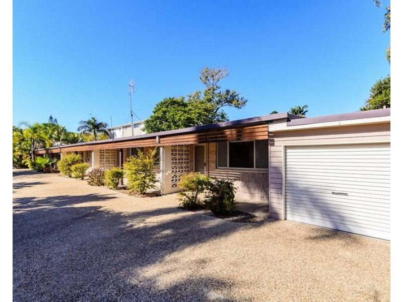 1/37 SCENERY STREET, West Gladstone QLD 4680