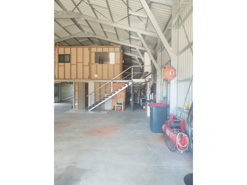 27 PLIMSOLL COURT, Tannum Sands QLD 4680