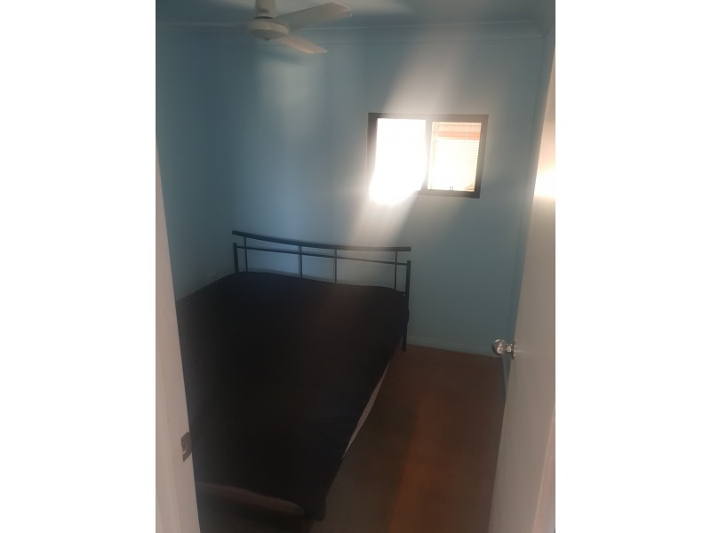 27 PLIMSOLL COURT, Tannum Sands QLD 4680