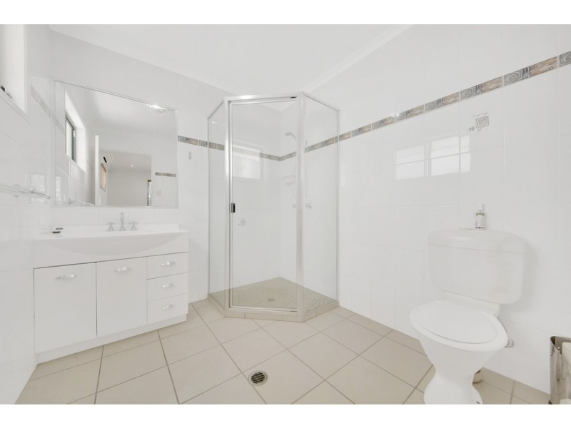 16 Clipper Terrace, South Gladstone QLD 4680