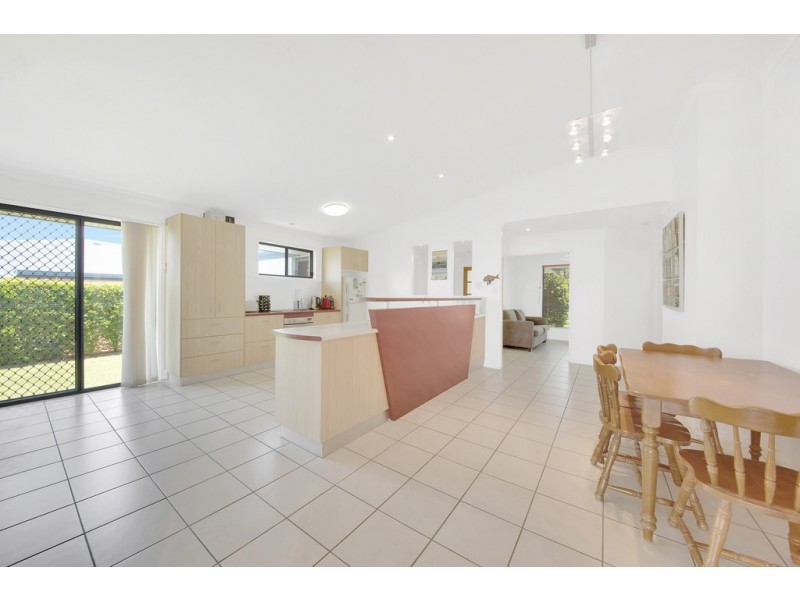 16 Clipper Terrace, South Gladstone QLD 4680