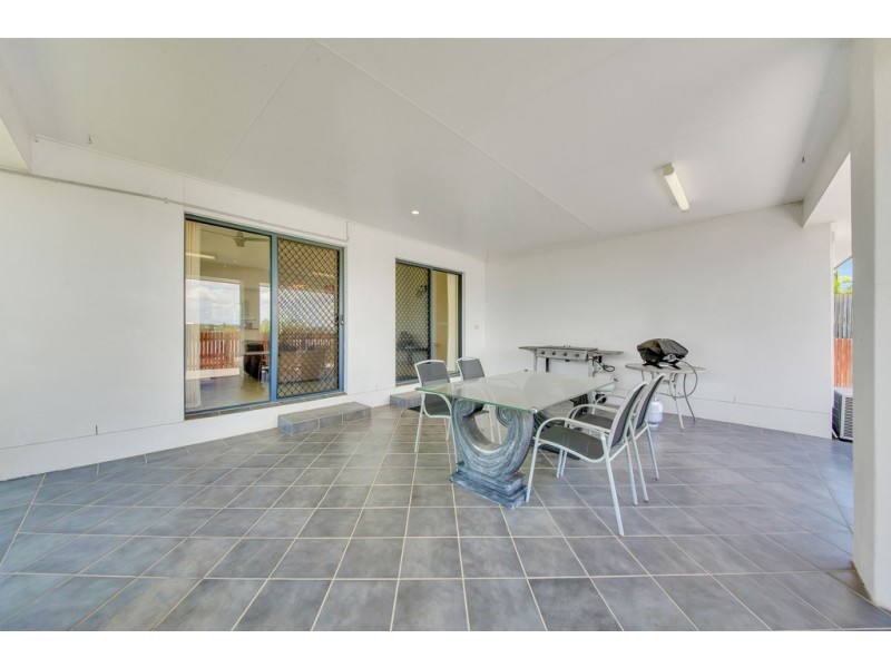 16 Clipper Terrace, South Gladstone QLD 4680