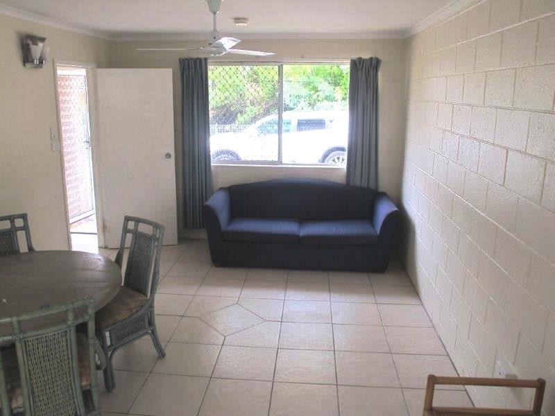 1/4 Mylne Street, West Gladstone QLD 4680