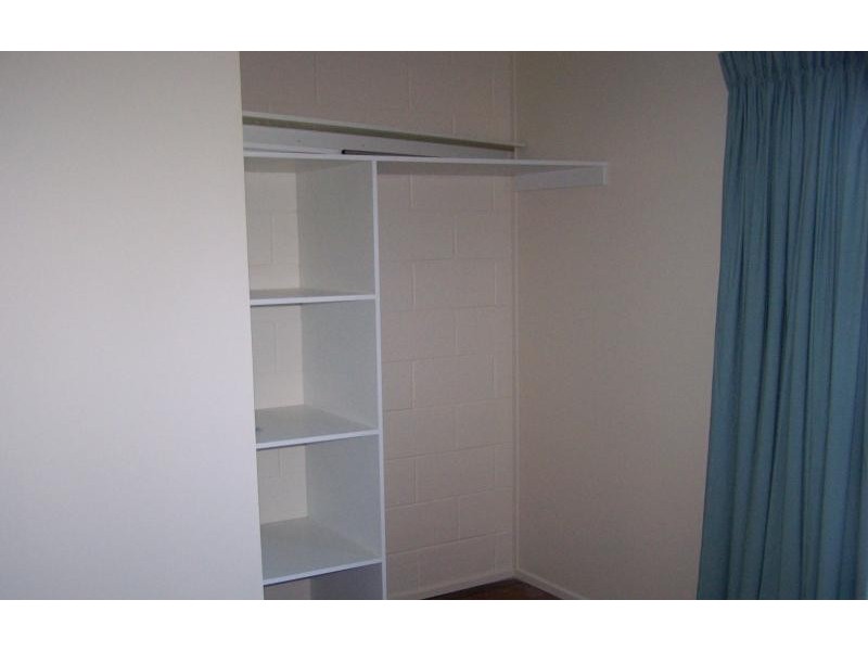 1/4 Mylne Street, West Gladstone QLD 4680