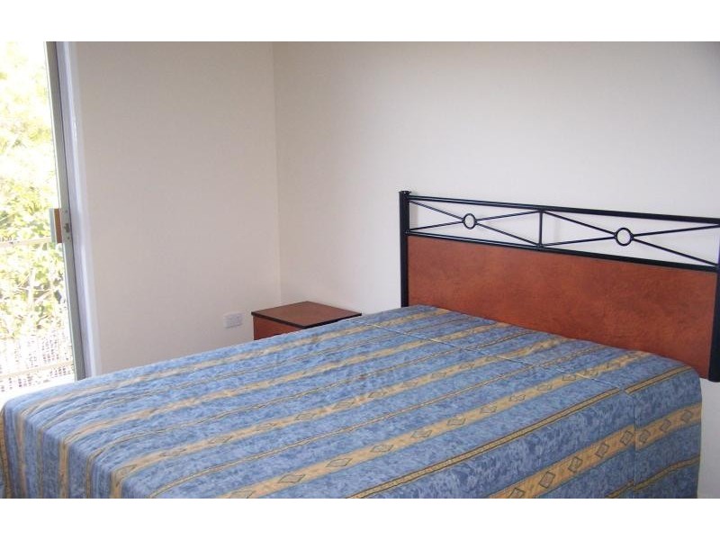 1/4 Mylne Street, West Gladstone QLD 4680