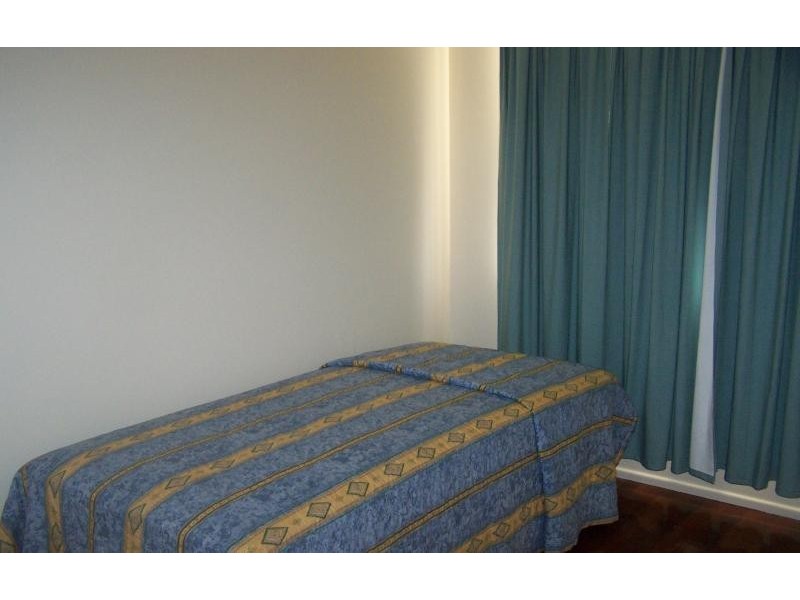 1/4 Mylne Street, West Gladstone QLD 4680