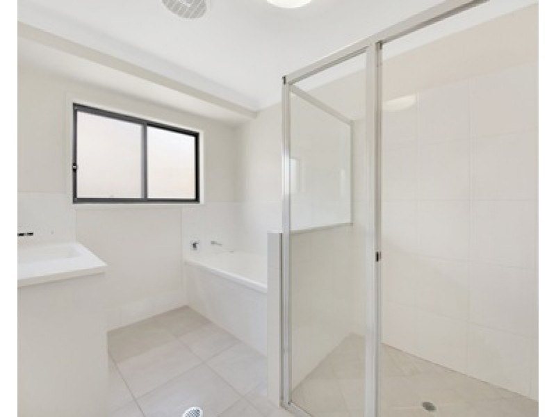 29 Agnes Street, South Gladstone QLD 4680