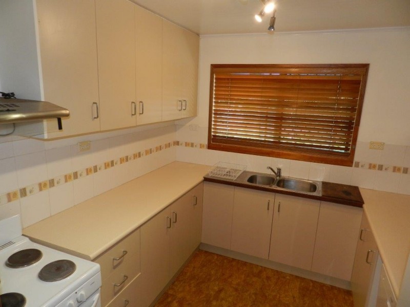 19 DALTON STREET, Clinton QLD 4680