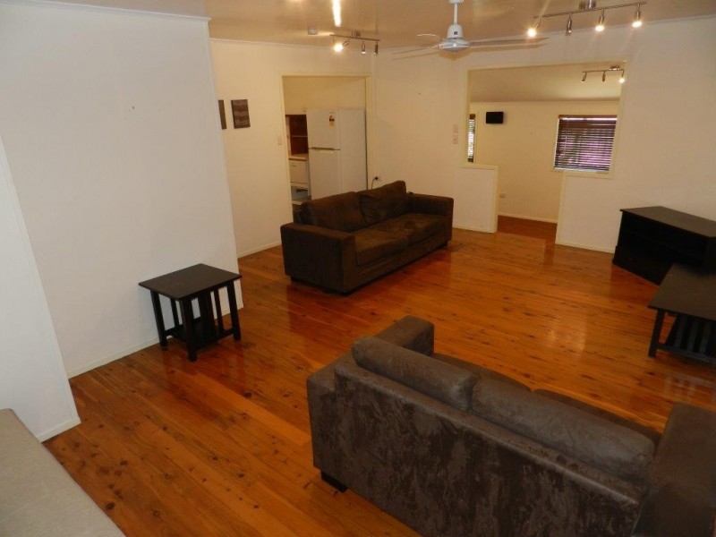 19 DALTON STREET, Clinton QLD 4680