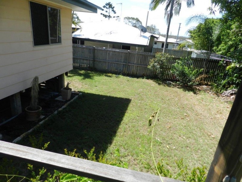19 DALTON STREET, Clinton QLD 4680