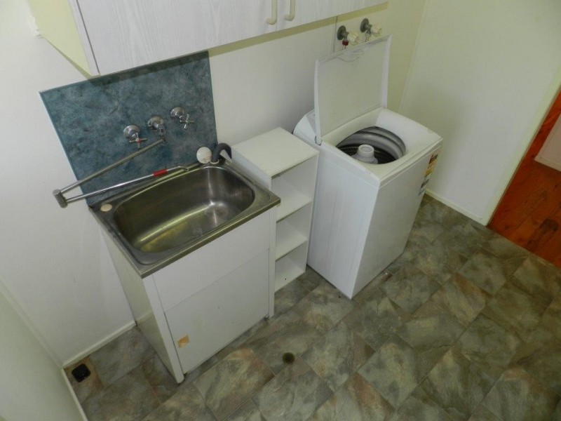 19 DALTON STREET, Clinton QLD 4680