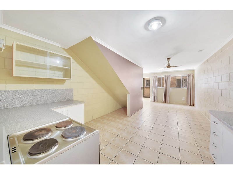 9/131 Toolooa Street, South Gladstone QLD 4680