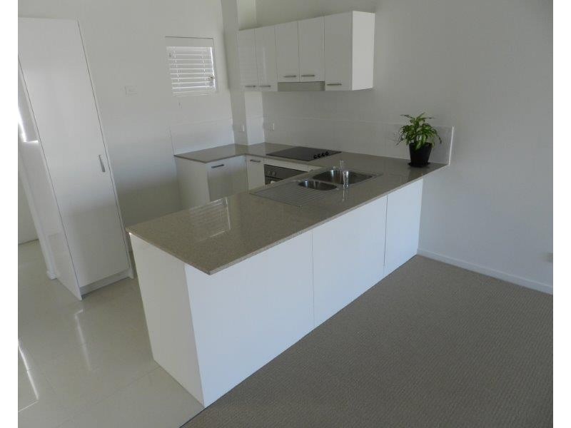 4/20-22 Flinders Street, West Gladstone QLD 4680