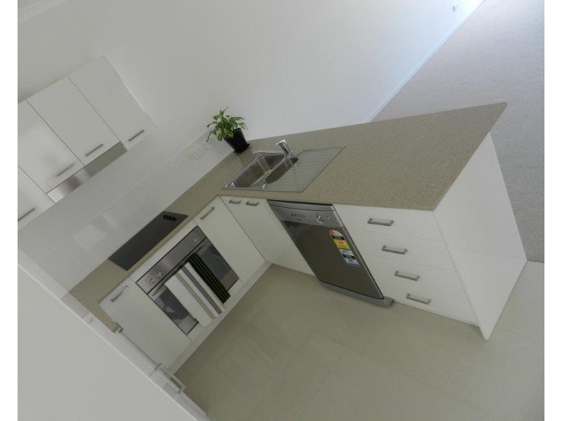 4/20-22 Flinders Street, West Gladstone QLD 4680