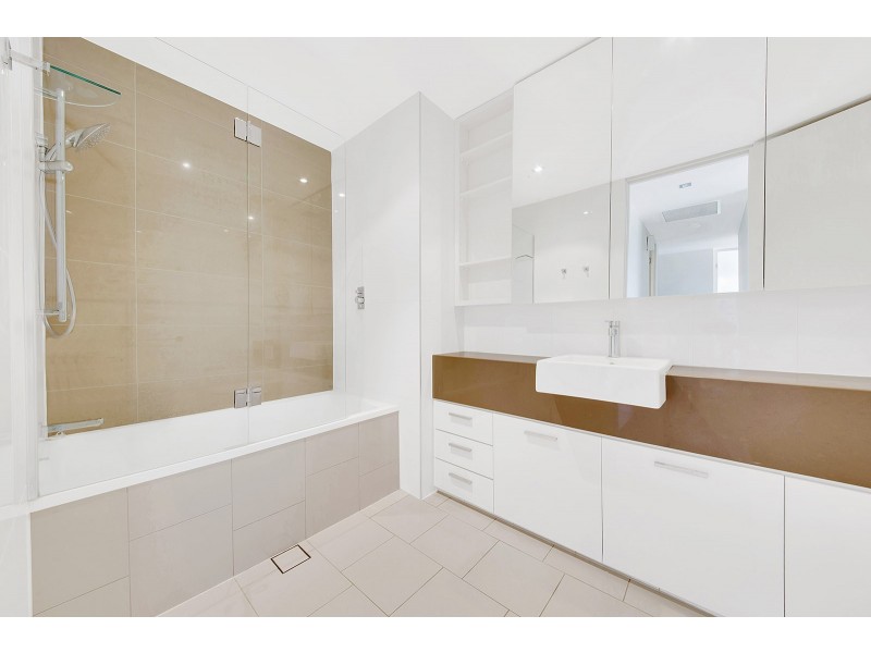 205/35 LORD STREET, Gladstone QLD 4680
