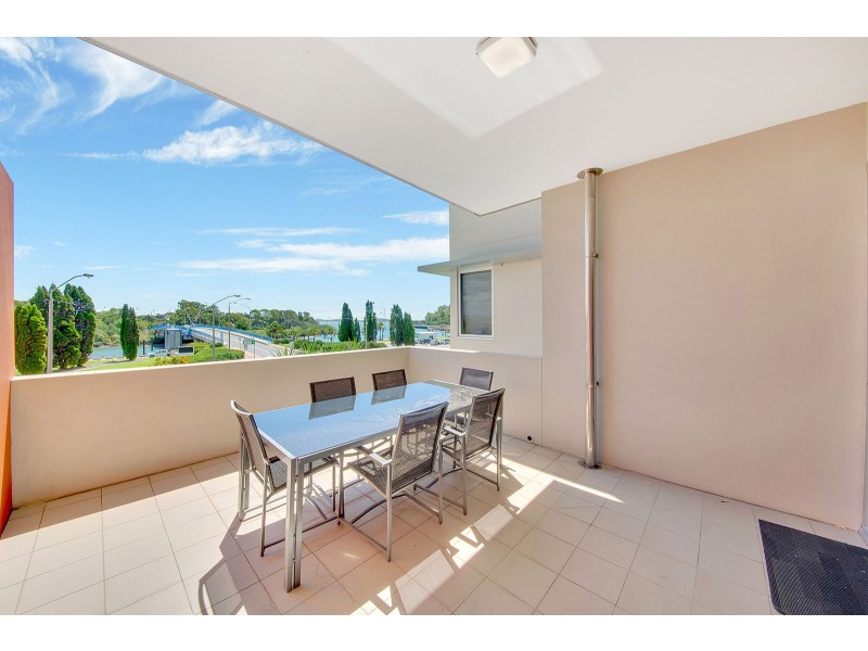205/35 LORD STREET, Gladstone QLD 4680