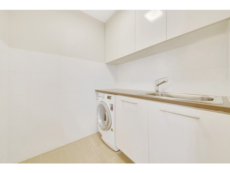 205/35 LORD STREET, Gladstone QLD 4680