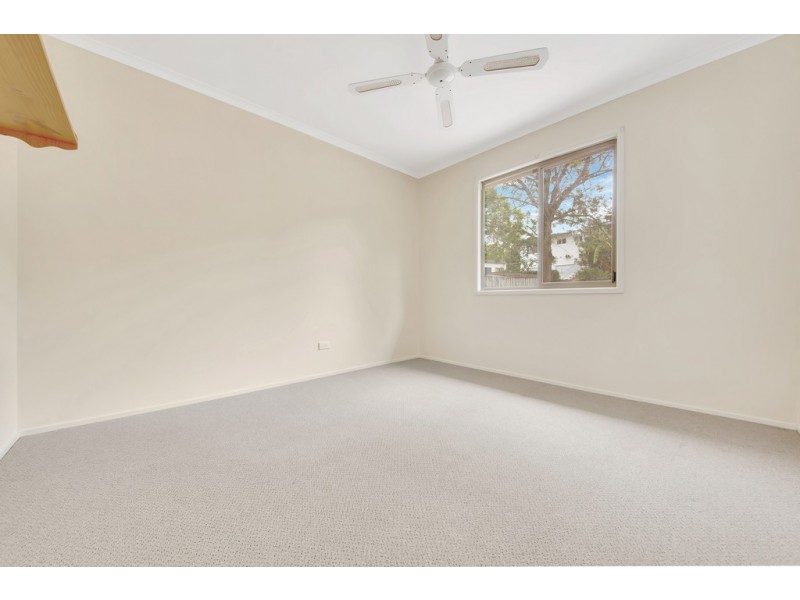 35 Sandpiper Avenue, New Auckland QLD 4680