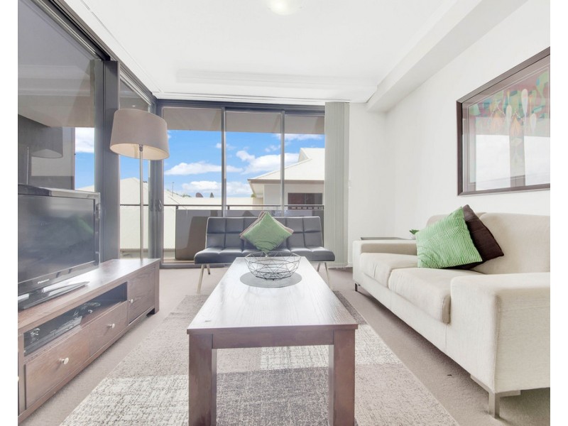 235/64 Glenlyon Street, Gladstone QLD 4680