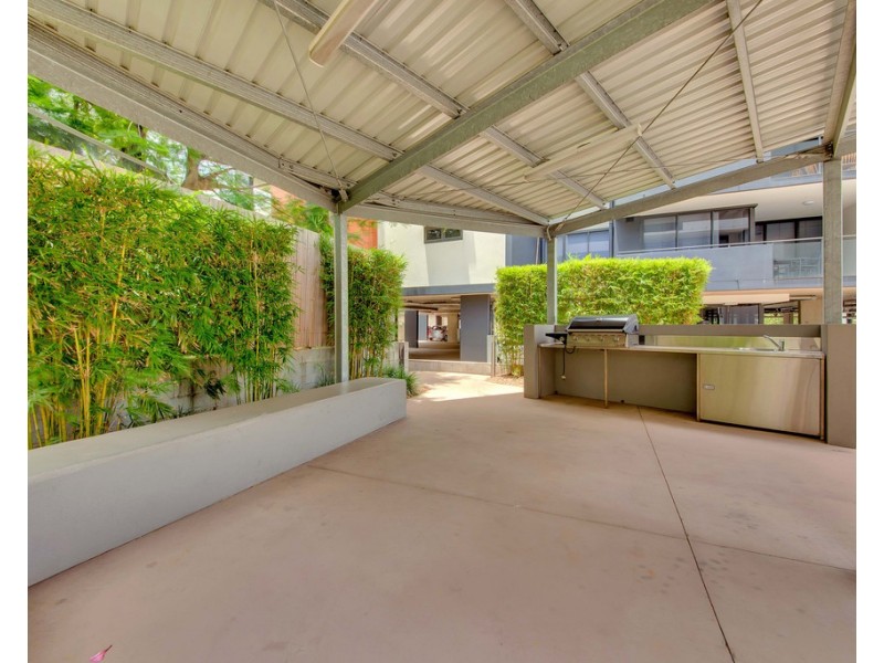 235/64 Glenlyon Street, Gladstone QLD 4680