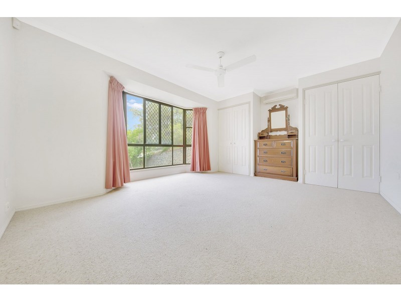 4 Watt Street, West Gladstone QLD 4680