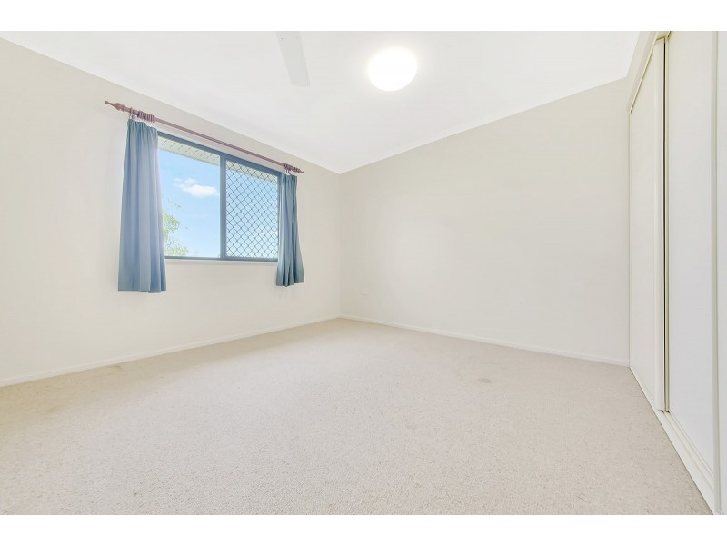 4 Watt Street, West Gladstone QLD 4680