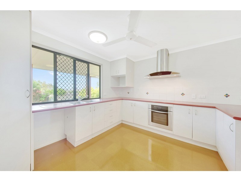 4 Watt Street, West Gladstone QLD 4680