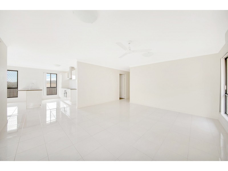 19 Cania Way, Clinton QLD 4680
