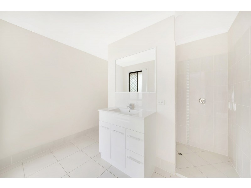 19 Cania Way, Clinton QLD 4680