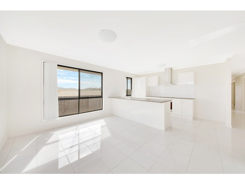 19 Cania Way, Clinton QLD 4680