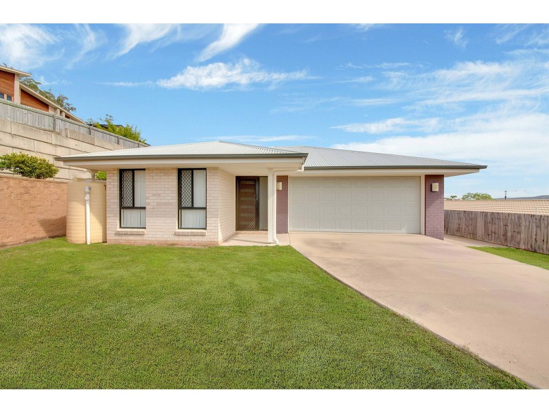 19 Cania Way, Clinton QLD 4680