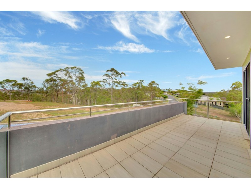 1 DOLPHIN TERRACE, South Gladstone QLD 4680