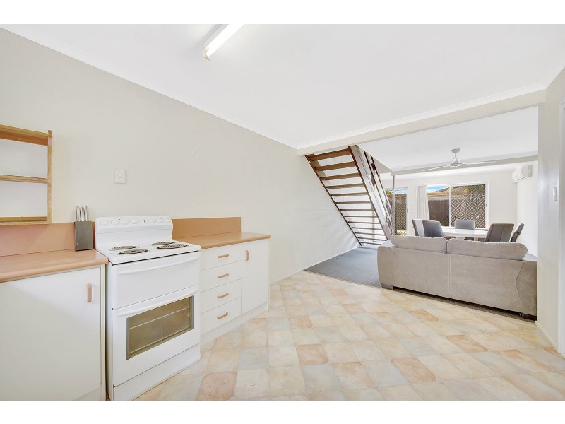 Unit 5/259 Auckland Street, South Gladstone QLD 4680